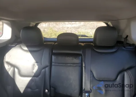 2018 Jeep Compass Limited z USA, uszkodzony, nr VIN 3C4NJDCB6JT332469